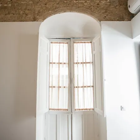 Casa Poeta Cordobes Ricardo Molina *